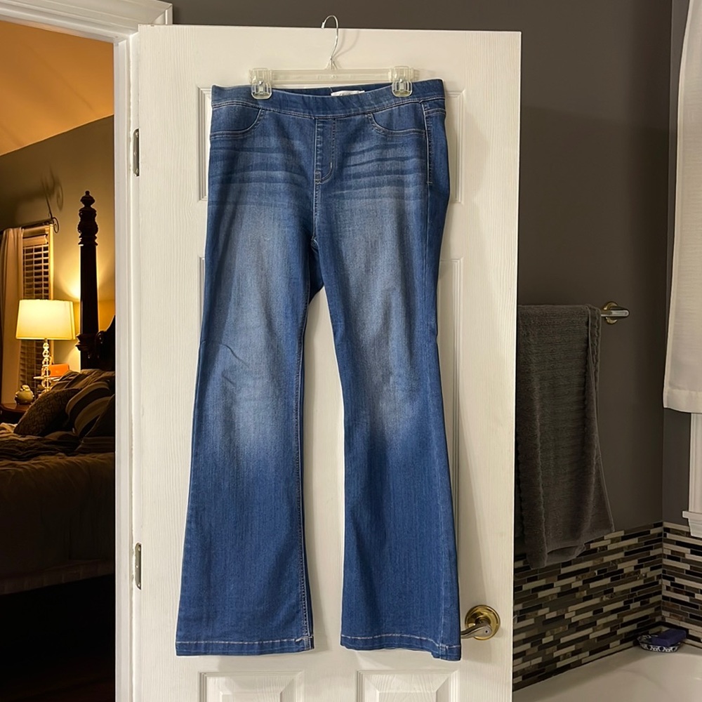 Cello medium wash flairs bell bottoms jeans xl extra large womens wide leg